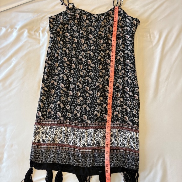 Forever 21‎ Boho Floral & Fringe Midi Dress Size M - Picture 5 of 10